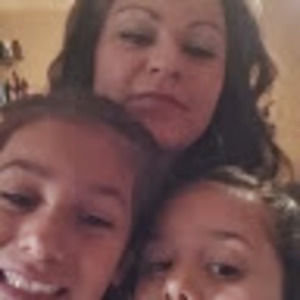 Meet your Posher, Alejandra